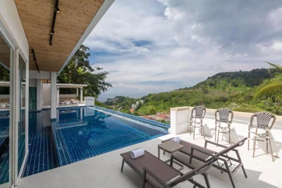 침실 4개 바다 전망 풀빌라 — Amala Grand Bleu Resort Hilltops